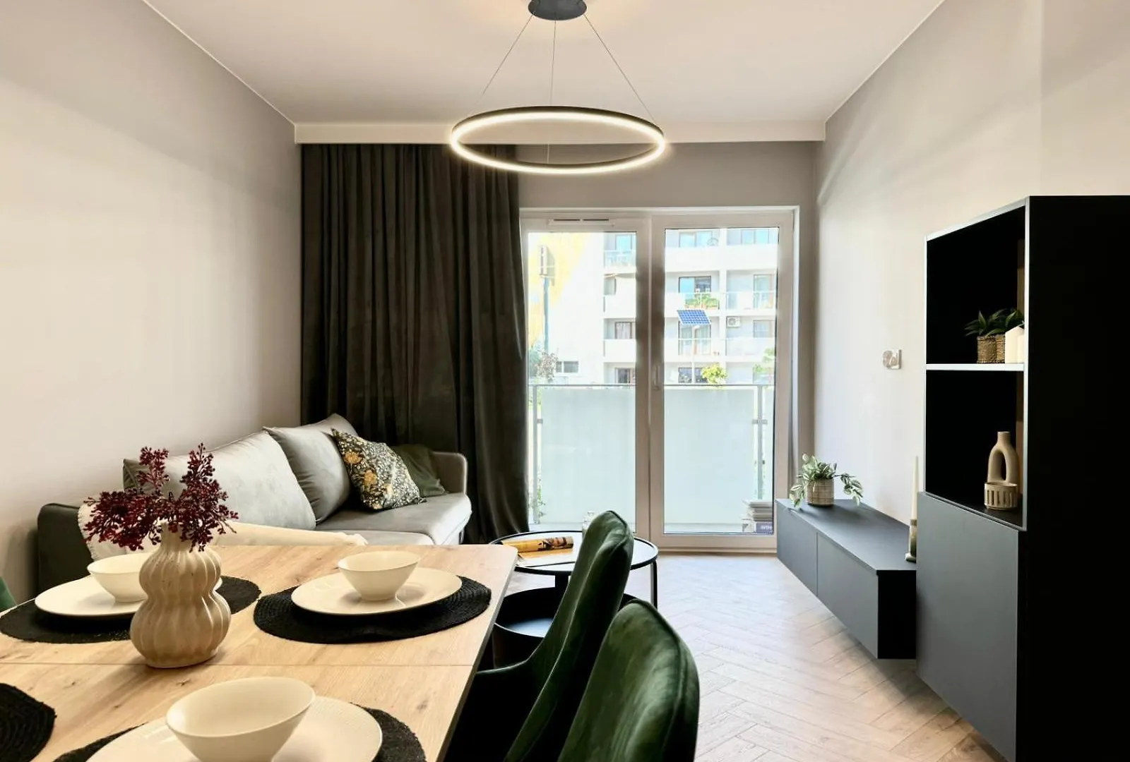 Apartment Jasielska Apartamenty - Komfortowy Nocleg Poznan