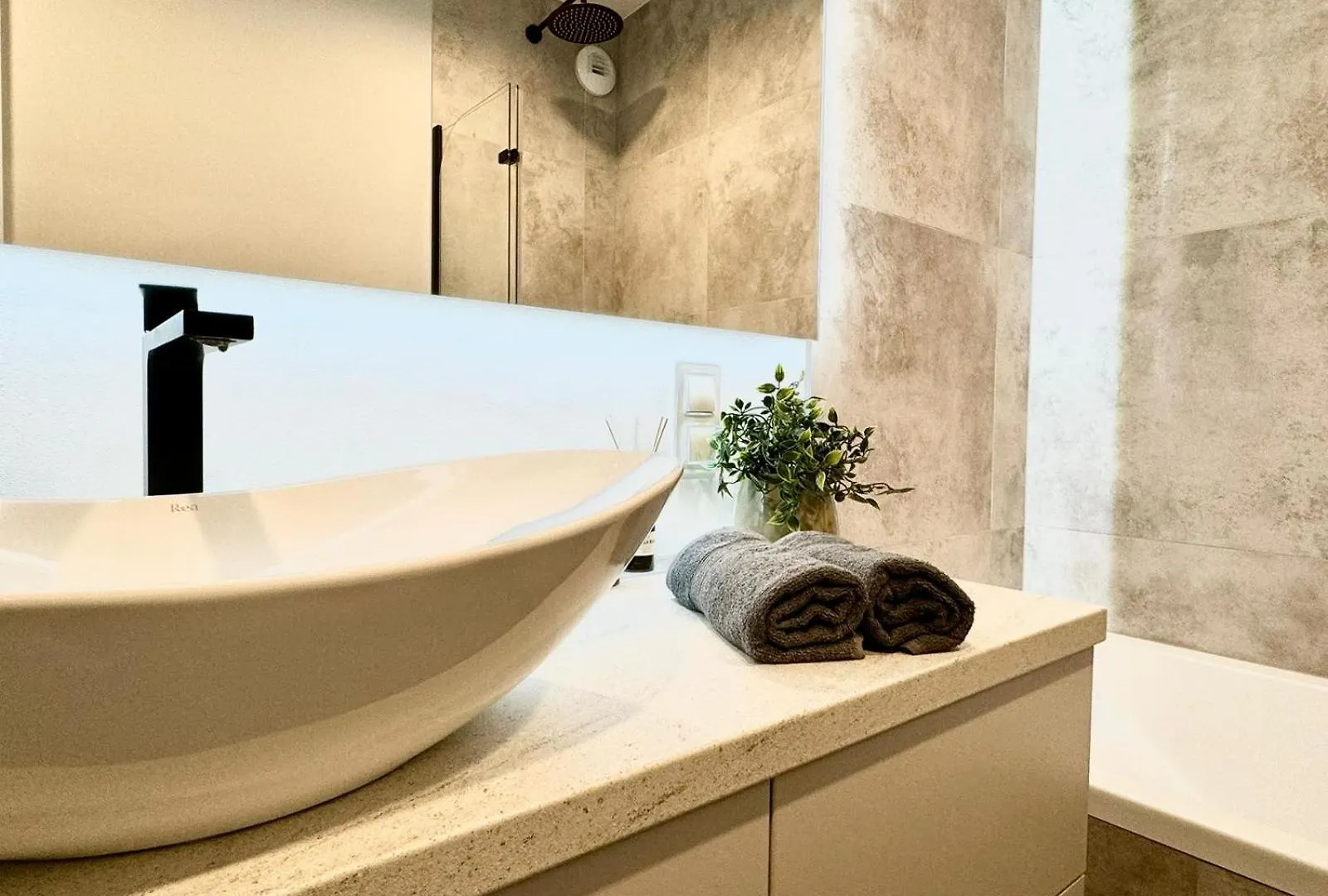 Apartment Jasielska Apartamenty - Komfortowy Nocleg Poznan