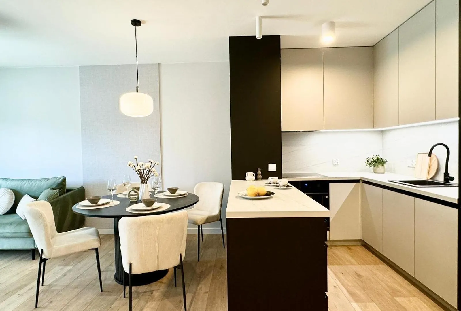 Jasielska Apartamenty - Komfortowy Nocleg Poznan