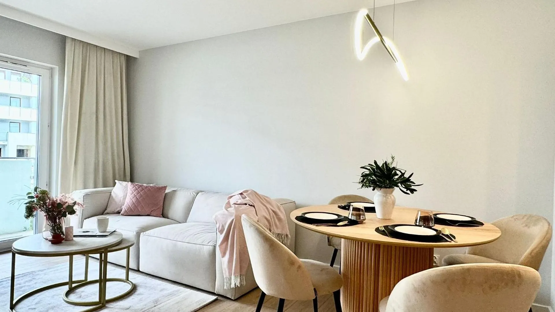 Jasielska Apartamenty - Komfortowy Nocleg Poznan 0*,