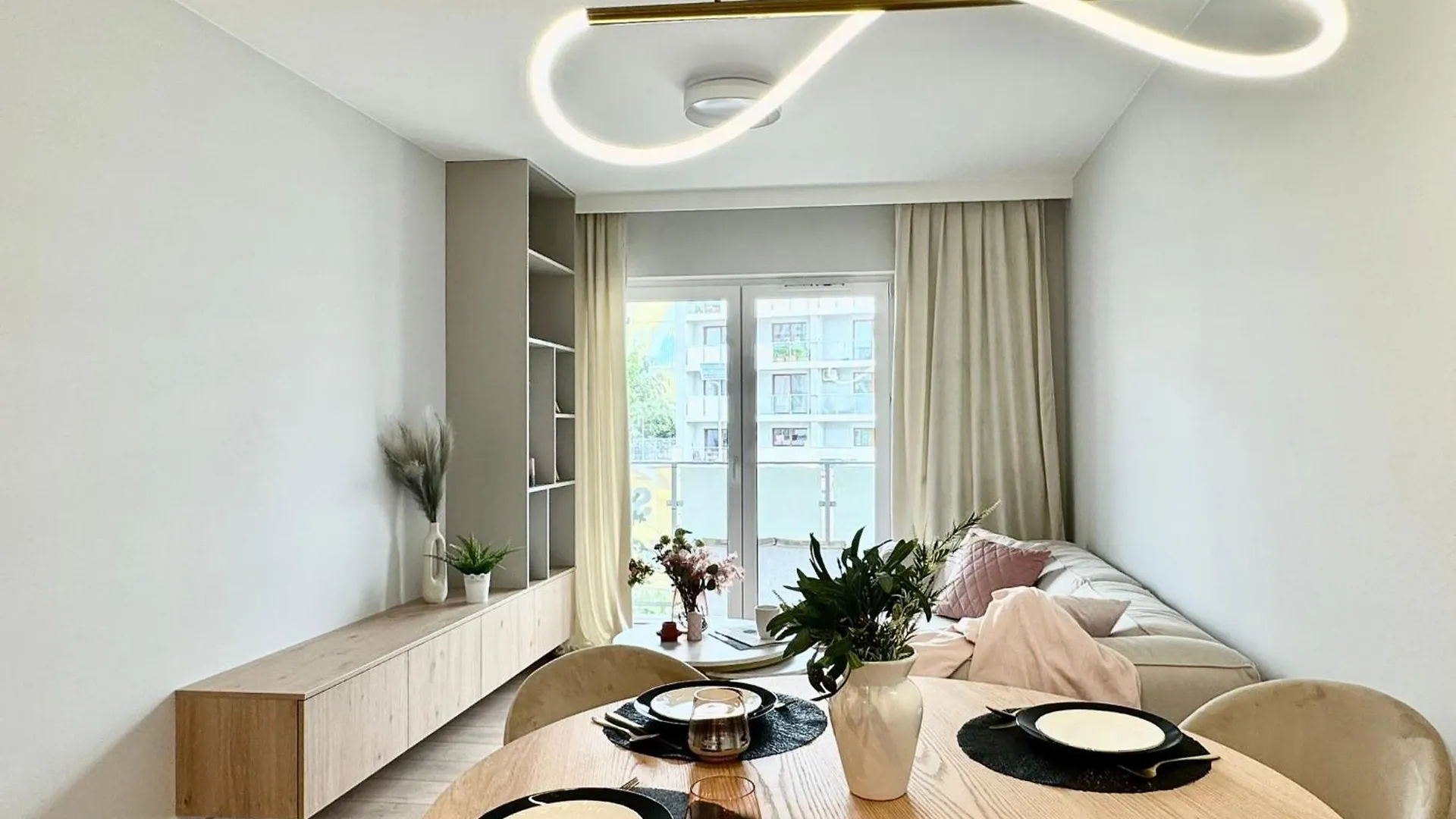 Jasielska Apartamenty - Komfortowy Nocleg Poznan Poland